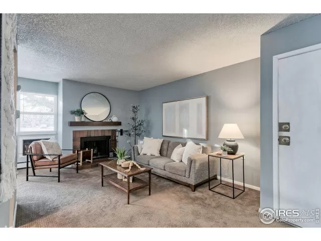 MLS: 980907 Condo For Sale