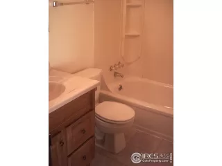 Photo #6: 980924 Listing