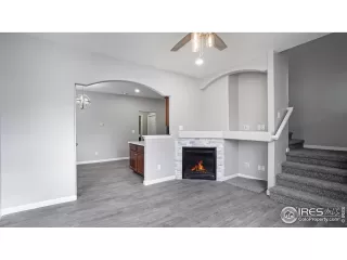 Photo #3: 980937 Listing