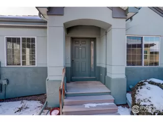 Photo #2: 980959 Listing