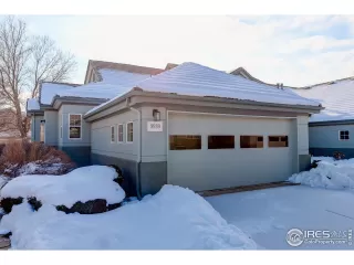 Photo #4: 980959 Listing