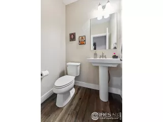 Photo #6: 980980 Listing