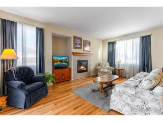 Photo #3: 981126 Listing