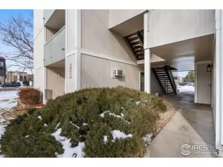 Photo #2: 981155 Listing