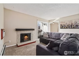 Photo #3: 981155 Listing