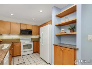 Photo #4: 981156 Listing