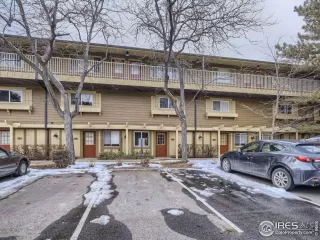 Photo #2: 981190 Listing