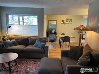 Photo #2: 981196 Listing 