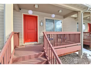 Photo #2: 981199 Listing