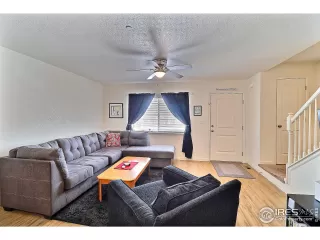 Photo #3: 981199 Listing