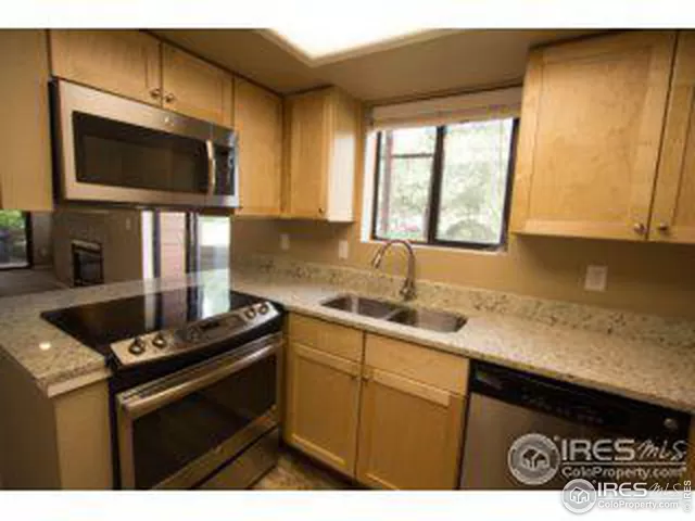 MLS: 981208 Condo For Sale