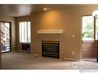 Photo #2: 981208 Listing 