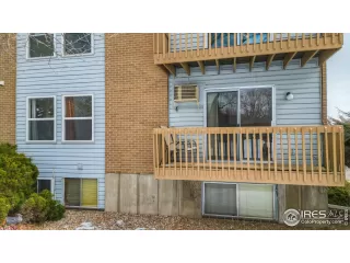 Photo #1: 981222 Listing