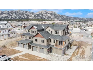 Photo #1: 981245 Listing