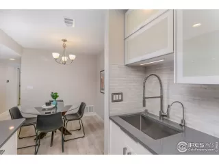 Photo #3: 981256 Listing