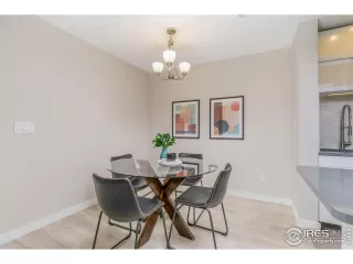 Photo #4: 981256 Listing