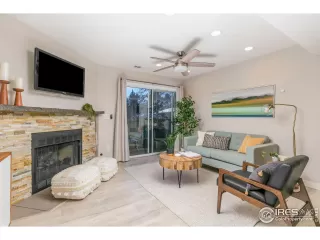 Photo #6: 981256 Listing