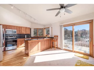 Photo #6: 981319 Listing