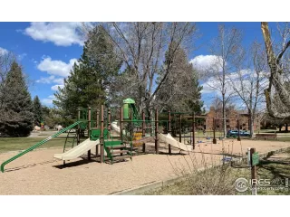 Photo #3: 981342 Listing