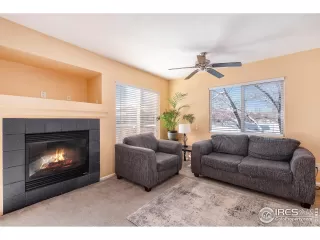 Photo #6: 981364 Listing