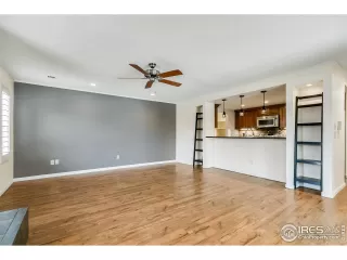 Photo #6: 981396 Listing