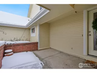 Photo #3: 981399 Listing