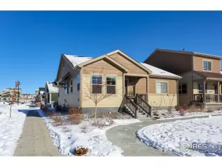 Photo #5: 981436 Listing 