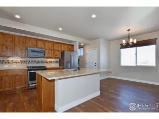 Photo #3: 981501 Listing 