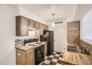 Photo #3: 981512 Listing 