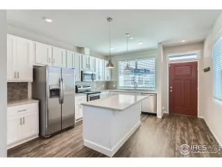 Photo #4: 981519 Listing