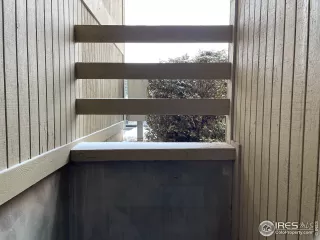 Photo #1: 981547 Listing 