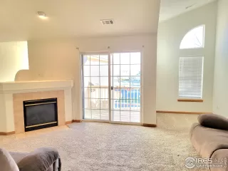 Photo #4: 981653 Listing