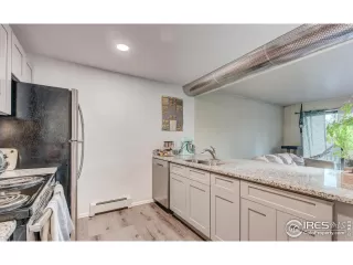 Photo #2: 981654 Listing 