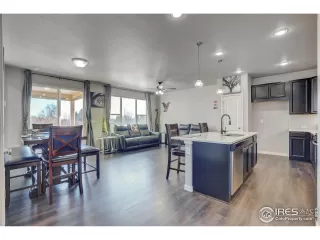 Photo #6: 981656 Listing 