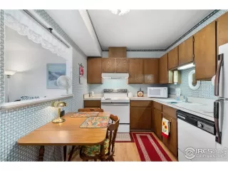 Photo #5: 981677 Listing 