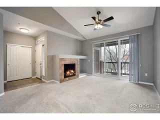 Photo #5: 981682 Listing