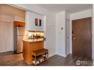 Photo #2: 981688 Listing