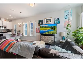 Photo #3: 981776 Listing