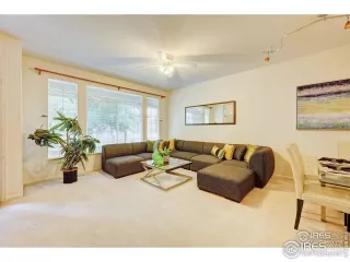 Photo #2: 981792 Listing