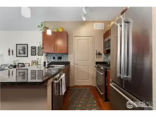 Photo #2: 981812 Listing 