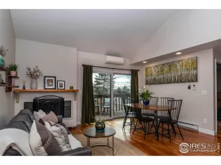 Photo #5: 981818 Listing