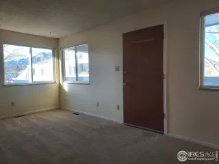 Photo #3: 981829 Listing