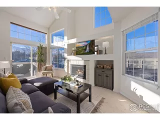 Photo #3: 981841 Listing