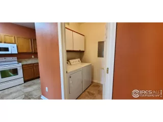 Photo #2: 981930 Listing