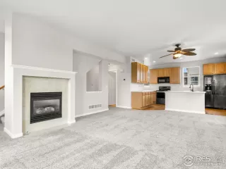 Photo #2: 981944 Listing