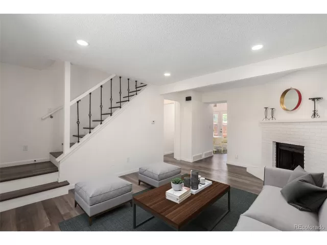 MLS: 9820282 Condo For Sale