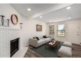 Photo #3: 9820282 Listing