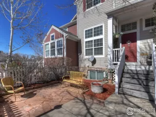 Photo #1: 982068 Listing