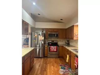 Photo #3: 982219 Listing