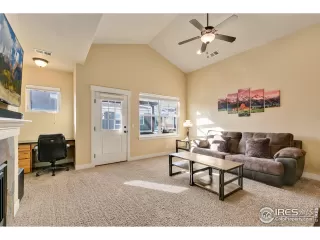 Photo #2: 982325 Listing